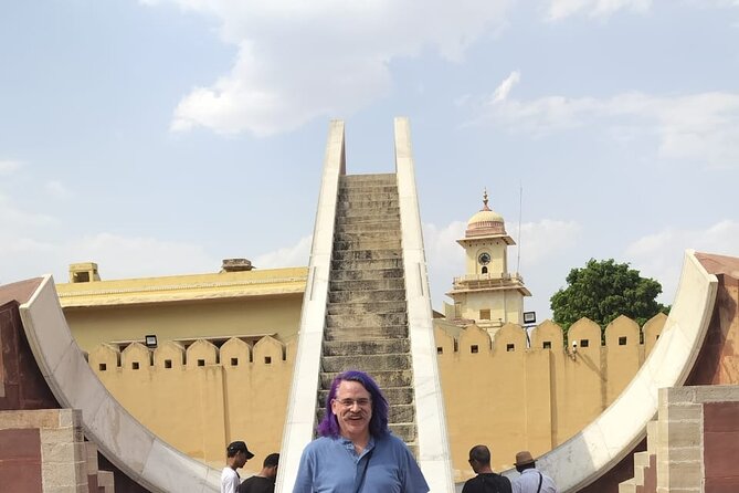 2-Day Private Jaipur City Sightseeing Tour with Six Place - What the guides do that you can feel on the ground