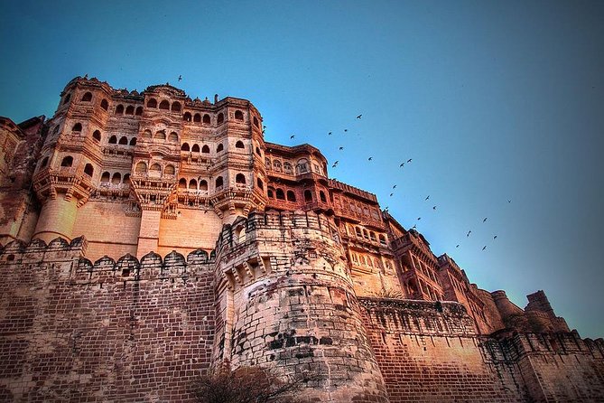 3 Days Guided Jodhpur & Udaipur Tour From Jaipur With Hotels - Day 1 in Jodhpur: Mehrangarh, Jaswant Thada, and Umaid Bhawan Museum
