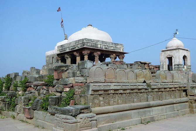 Abhaneri Chand Baori Stepwell Day Tour from Jaipur - Getting There: Pickup, A/C Comfort, and Driver Skills