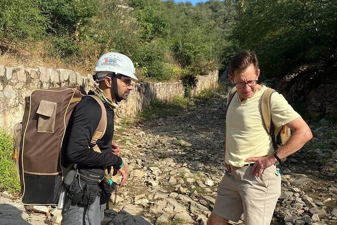 Aravali Exotic Hiking, Yoga with Breakfast - Breakfast in ancient ruins: what makes it feel special