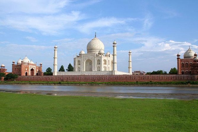 Day Trip to The Taj Mahal and Agra from Jaipur - Taj Mahal timing and what the guided visit actually gives you