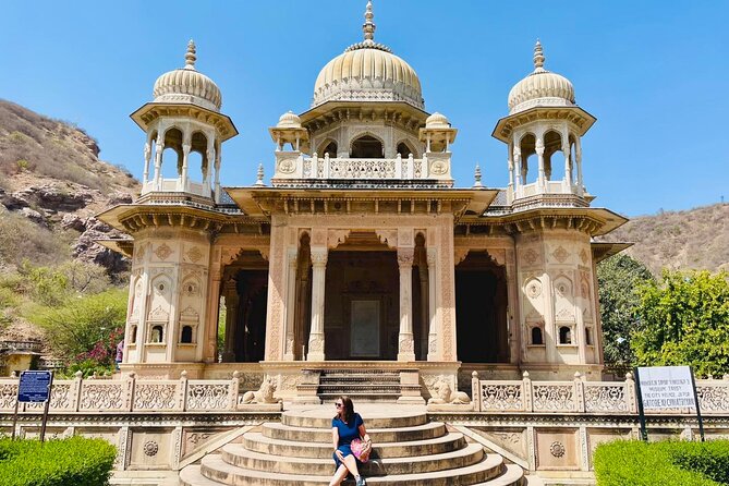Explore Full Day Jaipur Guided Tour by Car with Guide - Hawa Mahal: The Iconic Facade (and Its Time Cost)