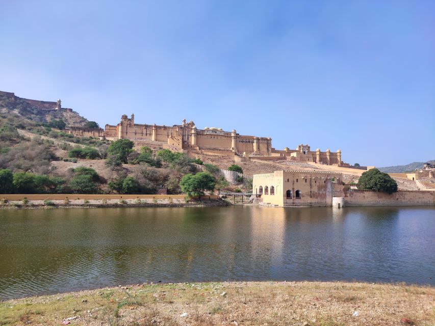 From Delhi: Private Jaipur & Amber Fort Guided Tour by Car - The Real Value: a full Jaipur day with private wheels