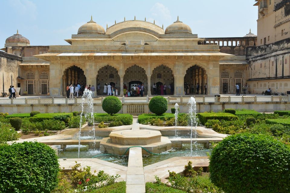 From Delhi: Private Jaipur & Amber Fort Guided Tour by Car - Amber Fort: the hilltop fortress that explains Jaipur’s grammar