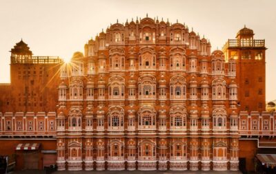 From Delhi: Private Jaipur & Amber Fort Guided Tour by Car - From early pickup to Pink City timing