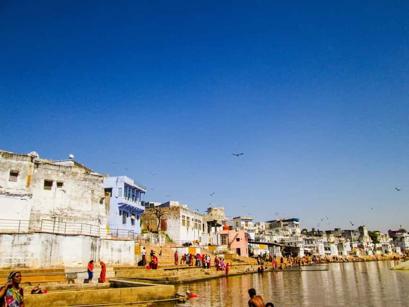 From Jaipur: Pushkar and Ajmer Private Day Trip - How Pushkar’s community, costumes, and photo moments work