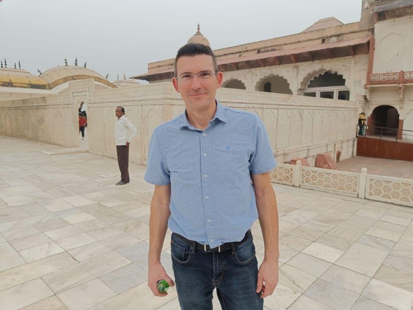 From Jaipur: Taj Mahal & Agra Private Guided Day Tour - How Lunch Works at Courtyard by Marriott Agra