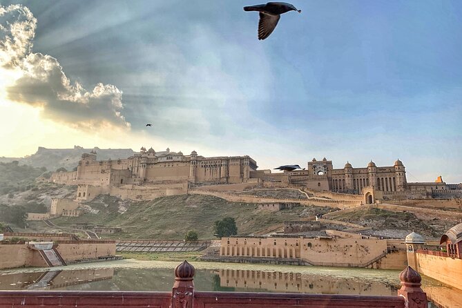 Full Day Old City Private Tour with Local Market visit in Jaipur - Amber Fort: The Big Start With Views and Architecture