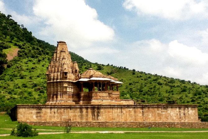 Guided Tour to Haunted Bhangarh & Abhaneri Step Well From Jaipur - Bhangarh Fort: why the ruins are famous and why entry rules matter