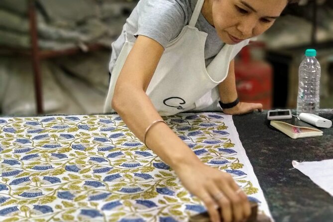 Hands-on Block Printing Workshop - What you make: two stoles you keep, plus border work