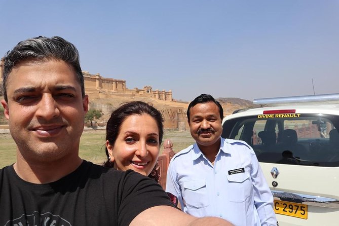 Highlights of Jaipur: Full-Day Private Tour by Car with Guide - City Palace: where styles overlap and the royals’ story continues