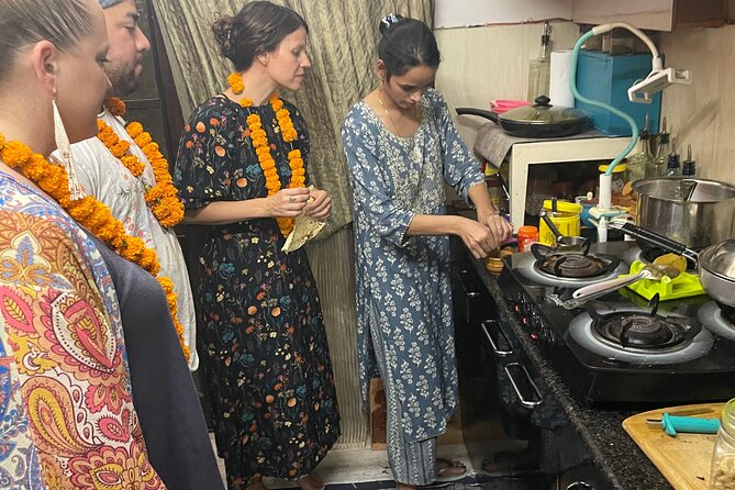 Interactive Cooking Class with a Local Family in Jaipur - Getting to the host family’s home: meeting point reality check