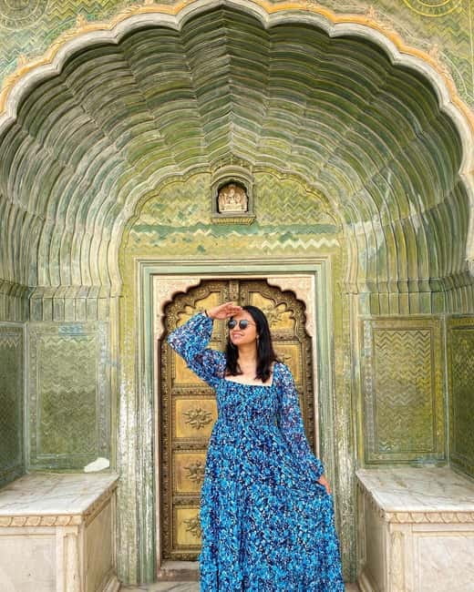 Jaipur: 2-Day City Sightseeing Tour with Cab & Guide - Getting picked up: starting the day without chaos