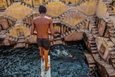 Jaipur by locals : Private Tour of Hidden & Iconic Sights - Jantar Mantar and Jal Mahal: Short Stops With a Different Mood