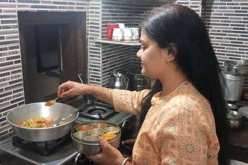 Jaipur: Cooking Class with a Local Family - The Welcome Drink and Spice Orientation That Sets You Up
