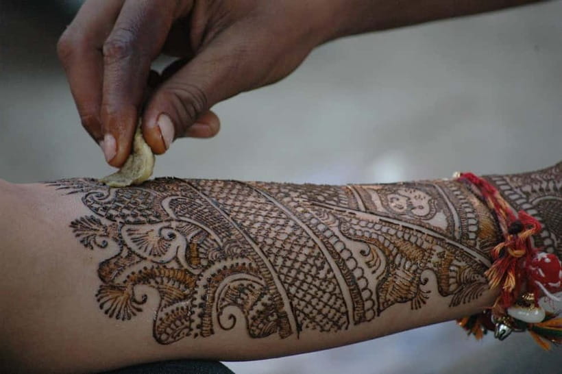 Jaipur: Cultural Tour with Artisan Craft Experiences - Lunch: traditional Rajasthani food without rushing