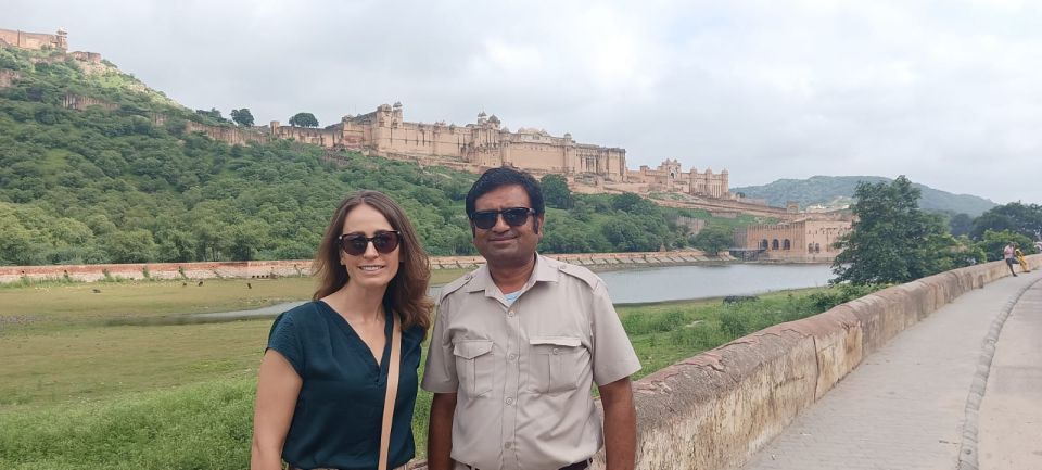 Jaipur: Full-Day City Tour with Car, Guide & Skip-the-Line - Amber Fort: red sandstone and a view worth the effort