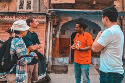 Jaipur Heritage Walking Tour - Isarlat Sargasooli and Tripolia Bazar: Royals, Gates, and What the Stone Was Built to Do