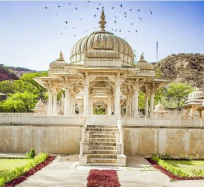 Jaipur: Instagram Tour of The Top Photography Spots - Patrika Gate and Jawahar Circle Park: color, carvings, and quick momentum