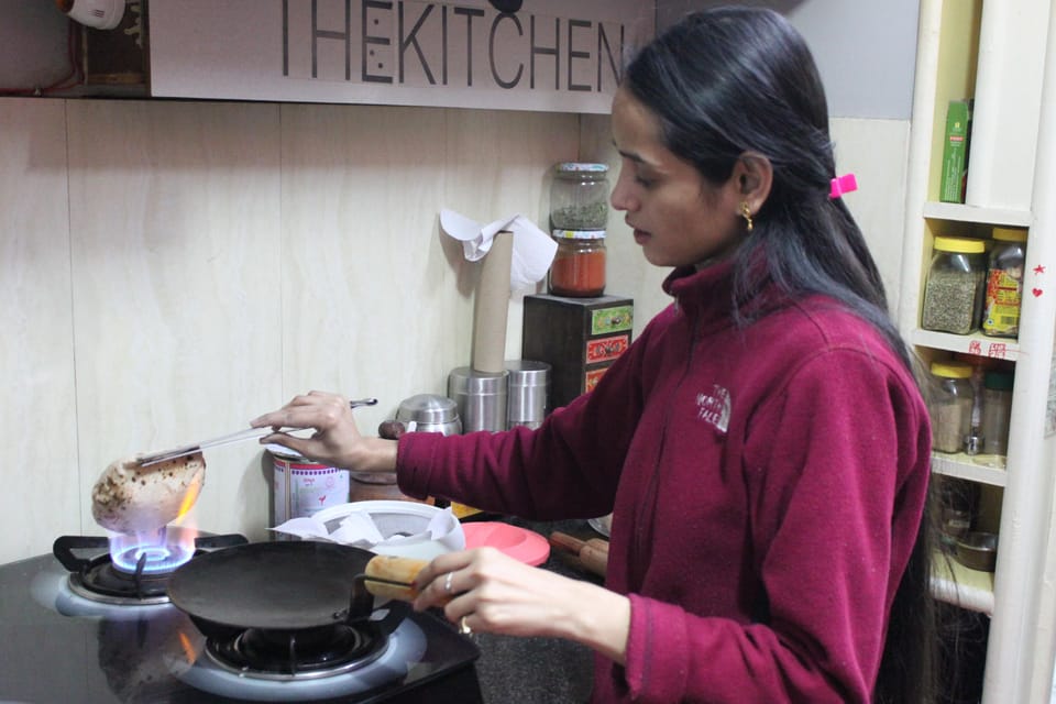 Jaipur: Interactive Cooking Class with a Local Family - Eating Together: Drinks, Dessert, and the Stories That Land