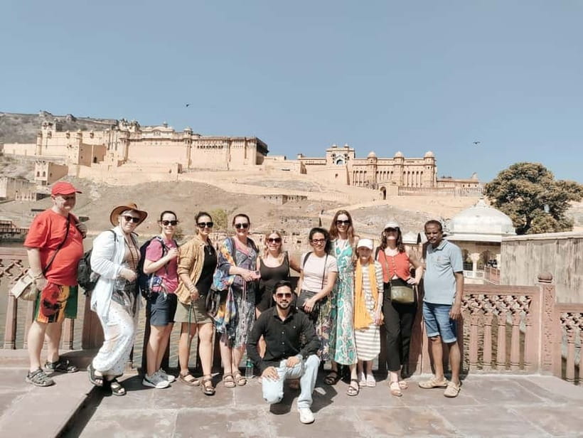 Jaipur: Jaipur & Amber Fort Full or Half-Day Guided Tour - Jal Mahal and the quick hit of Jaipur’s most cinematic view