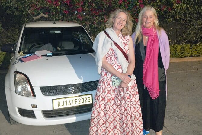 Jaipur Pink City Tour by Car or Tuk-Tuk - Stop 6: Gaitore Ki Chhatriyan and the One Spot With Extra Tickets
