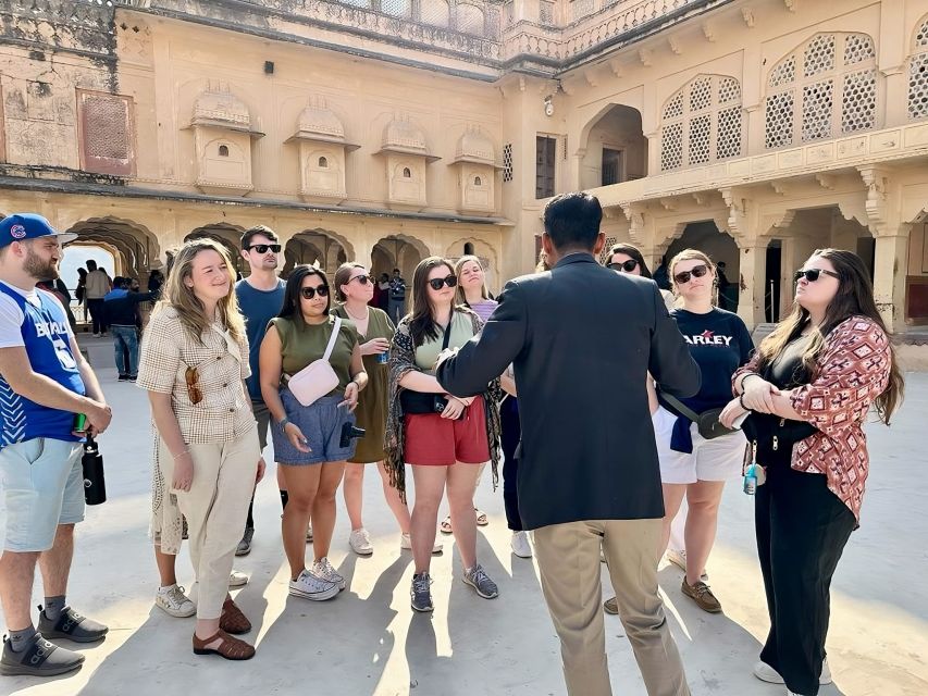 Jaipur Private City Tour with Hotel Pick-Up & Drop 4 - 8 Hrs - Hawa Mahal Photo Stop: The Facade You Recognize Instantly