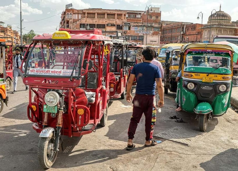 Jaipur: Private Full-Day City Tour By Tuk-Tuk with Pick-Up - Jantar Mantar and City Palace: two stops where Jaipur explains itself