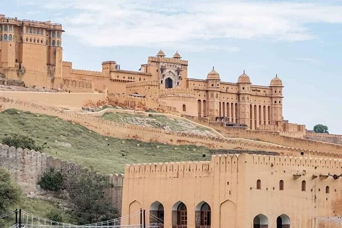 Jaipur Private Full Day Sightseeing Tour with Guide by Car - Jantar Mantar: UNESCO astronomy that still feels practical