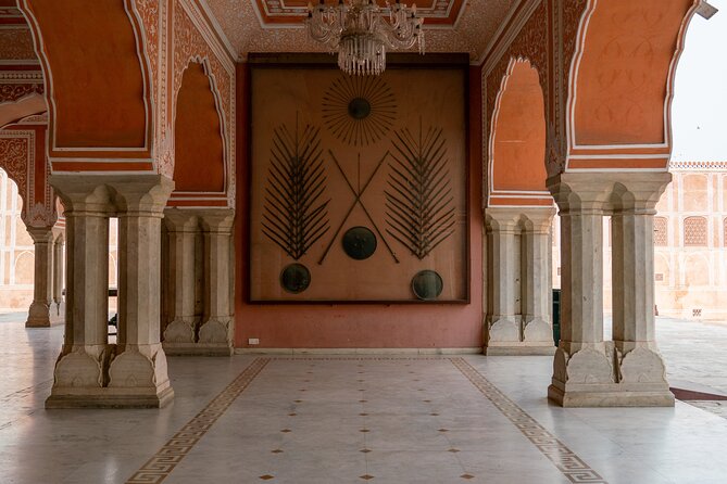 Jaipur Private Full Day Tour w/ AC Car & Guide (Eng, Esp, Fr, It) - City Palace of Jaipur: A Palace Complex Turned Private Museum