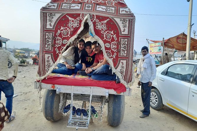 Jaipur Sightseeing by Sedan Car - Entering the Pink City by Sedan: How This Tour Actually Feels