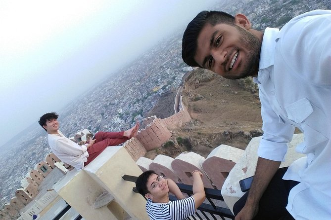 Jaipur Sightseeing Tour with Private Car and Driver - Hawa Mahal: Seeing the Palace of Breeze From the Street