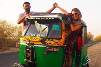 Jaipur Sightseeing Tuk-Tuk Tour - The shopping block: what to actually look for in Jaipur