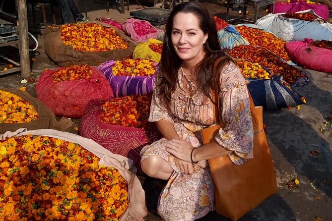 Jaipur Sunrise Tour with Morning Flower Market Walk - The flower market walk: color, smells, and how to not rush it