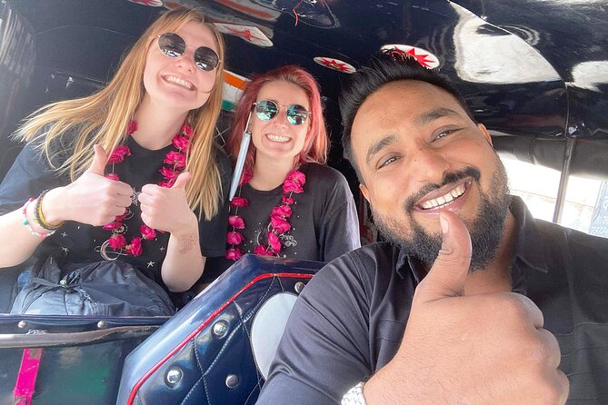 Jaipur Tuk Tuk Sightseeing Tour with Monkey Temple Sunset View - The 9–10 hour Jaipur route that stays realistic
