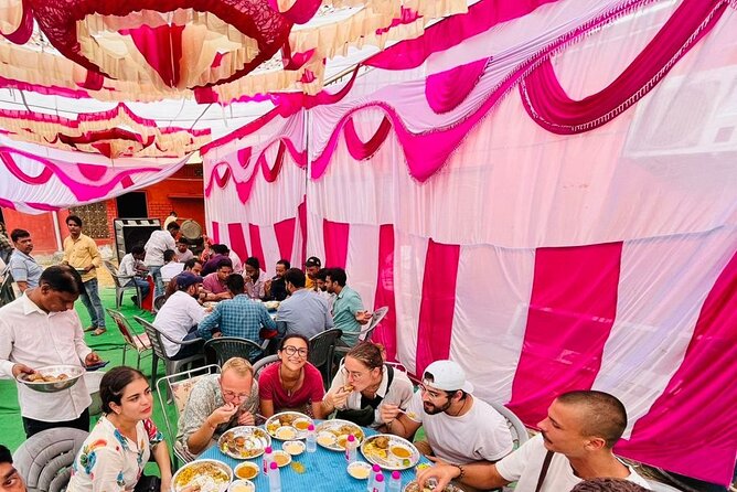 Local breakfast & full city tour by TukTuk - Amber Fort and Maota Lake views you’ll earn on foot