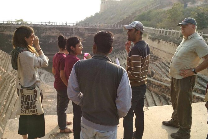 Nahargarh Water Walk - Guided 2-Hour Heritage Tour in Jaipur - What to bring and when to go for the best sunset