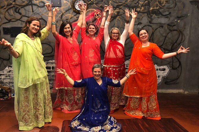 Namaste Bollywood | Dance Like a Bollywood Star - Key highlights worth your time