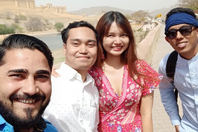 Pink city private Day Tour by Tuk Tuk with English speaking driver.. - Jaigarh Fort: A Short Fort Stop That Still Adds Perspective