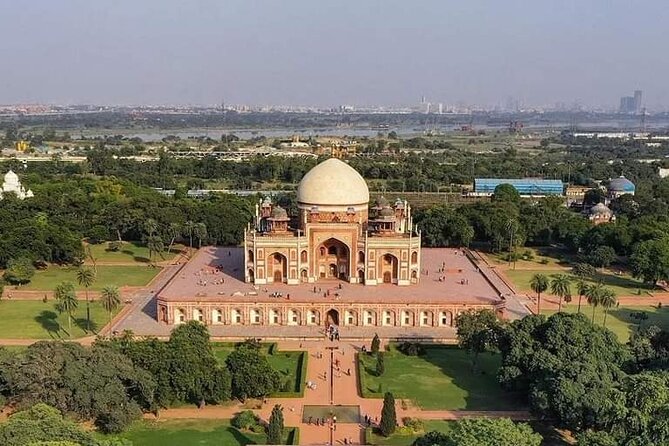 Private 6-Day Golden Triangle Tour: Delhi, Agra, Jaipur by Car - Jaipur’s Amber Fort rides, City Palace, Hawa Mahal, and Jantar Mantar