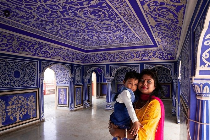 Private day tour of Jaipur with Driver and Guide - Amer Fort (Amber Palace): the big ticket highlight