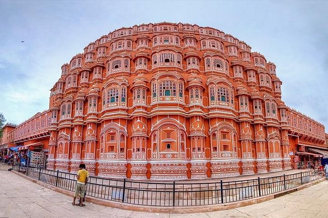 Private Full-Day Jaipur Sightseeing by Car - Royal Gaitor Tumbas, Jal Mahal, and the joy of short stops