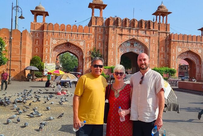 Private Full Day Jaipur Tour with Guide - Door-to-door in an air-conditioned car: the comfort factor
