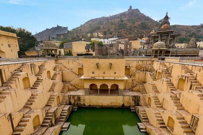 Private Jaipur City Tour by Tuk Tuk Or Car - Jal Mahal and the lake viewpoint: photos without entry