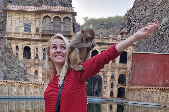 Private Jaipur Half-Day: Amber Fort, Stepwell, Jal Mahal & Gaitor - Royal Gaitor Tombs: marble carvings and royal cenotaphs