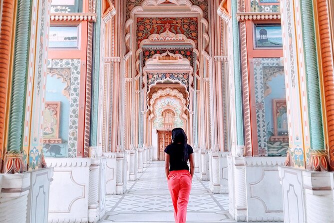Private Tour of Jaipur's Most Instagrammable & Photogenic Spots - Price and value: what $30.13 per group really covers