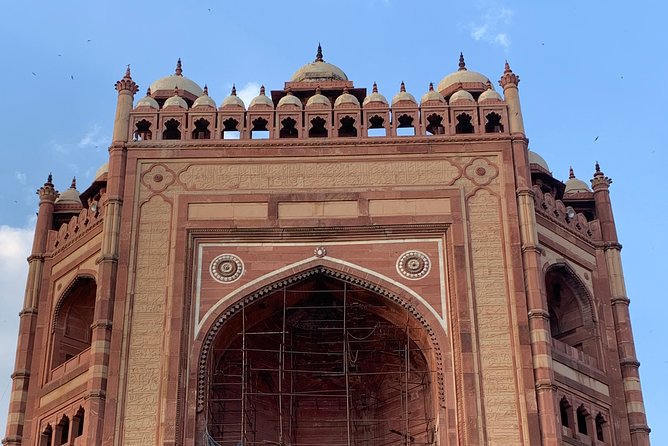 Private Transfer From Jaipur to Agra including Fatehpur Sikri - Car types and group fit: choosing the right vehicle size