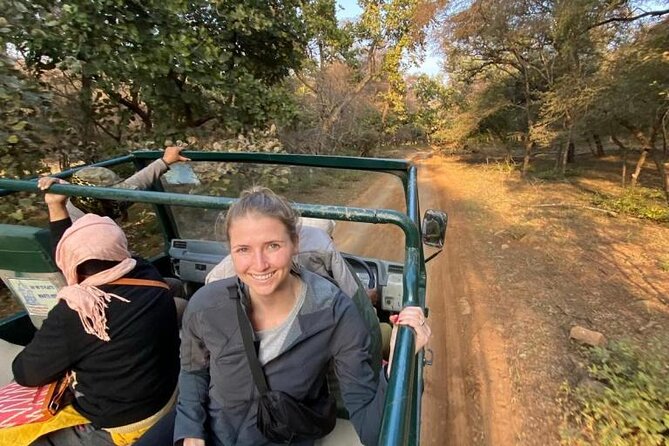Ranthambore Tiger Safari Day trip from Jaipur - All Inclusive - Lunch Between Fort And Safari: Keep Your Energy Steady