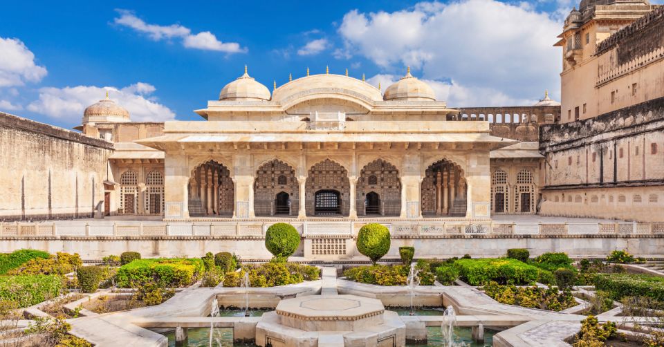 Same Day Jaipur Tour from Delhi by Car or Train - Hawa Mahal: Palace of Winds in latticework view time