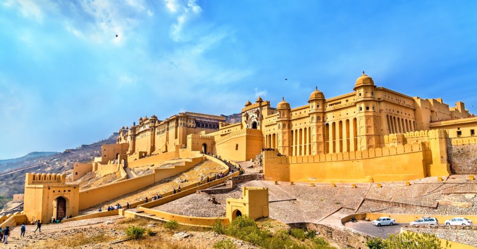 Same Day Jaipur Tour from Delhi by Car or Train - Lunch break in Jaipur: eating well without losing the day